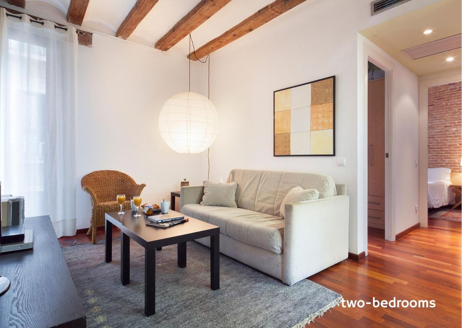 Inside Barcelona Apartments Esparteria — Photos 2